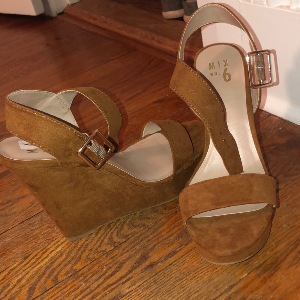 Tan heels